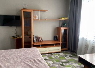 Продам 1-комнатную квартиру, 37 м2, Петропавловск-Камчатский, улица Академика Курчатова, 27, микрорайон Горизонт-Север