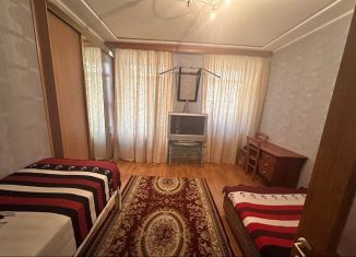 Продам 3-комнатную квартиру, 91 м2, Санкт-Петербург, 8-я Красноармейская улица, 9-11, метро Балтийская