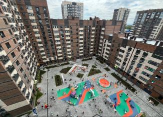 Продаю 3-комнатную квартиру, 82 м2, Ростов-на-Дону, Пролетарский район, проспект 40-летия Победы, 111/4с1