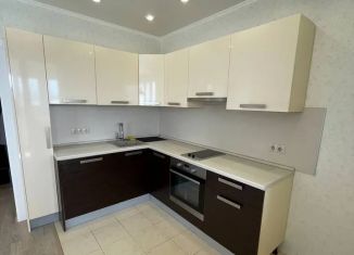 Продажа 1-ком. квартиры, 40 м2, Оренбург, Комсомольская улица, 199/1