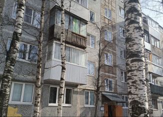 Продам 3-комнатную квартиру, 61 м2, Сыктывкар, Коммунистическая улица, 79