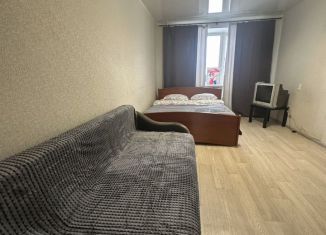 Сдам в аренду однокомнатную квартиру, 33 м2, Республика Башкортостан, проспект Октября, 178