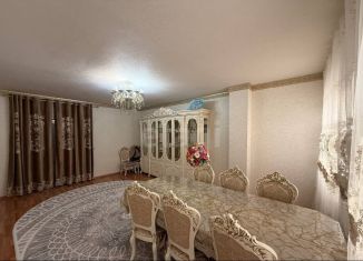 Продаю 3-комнатную квартиру, 110 м2, Назрань, Новая улица, 21