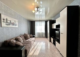 Продаю 1-ком. квартиру, 33 м2, Юрга, проспект Победы, 32Б