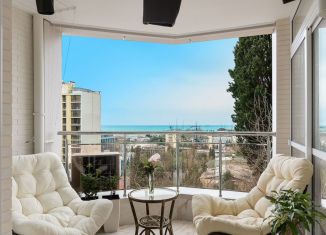 Продается 3-ком. квартира, 90 м2, Сочи, Первомайская улица, 19, микрорайон Центральный