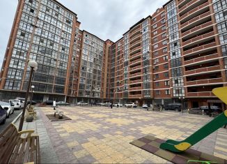 Продам 2-ком. квартиру, 109 м2, Махачкала, улица Хаджи Булача, 8Д, ЖК Причал