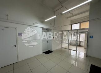 Сдам помещение свободного назначения, 835 м2, Москва, Ясеневая улица, 26