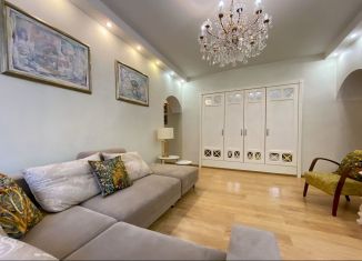 Сдаю 3-комнатную квартиру, 70 м2, Санкт-Петербург, набережная реки Фонтанки