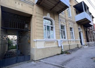 Сдам однокомнатную квартиру, 35 м2, Ростов-на-Дону, улица 10-я Линия, 10