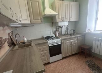 Сдам двухкомнатную квартиру, 47 м2, Бор, Московская улица, 47