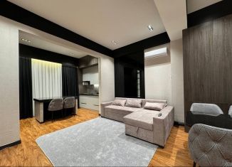 Сдается в аренду 2-комнатная квартира, 58 м2, Казань, улица Новаторов, 8Б, ЖК Скайлайн