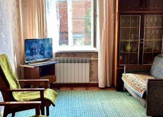 Продаю 2-комнатную квартиру, 30.8 м2, Мичуринск, Революционная улица, 110