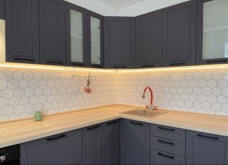 Продажа однокомнатной квартиры, 37.5 м2, Майкоп, улица Н.И. Остапенко, 33