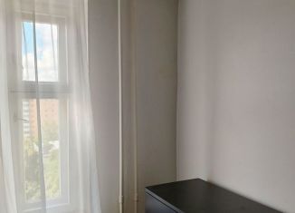 Продажа 3-ком. квартиры, 67.4 м2, Орёл, 1-я Курская улица, 54, Железнодорожный район