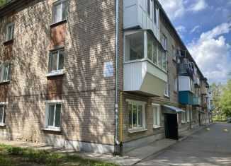 Продажа 3-комнатной квартиры, 54 м2, Можга, Можгинская улица, 27