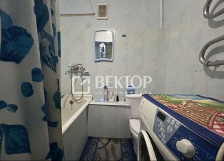 Продается 1-ком. квартира, 32 м2, Буй, улица Октябрьской Революции, 17