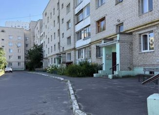 Продаю 2-комнатную квартиру, 57 м2, Орёл, Ливенская улица, 21, Железнодорожный район