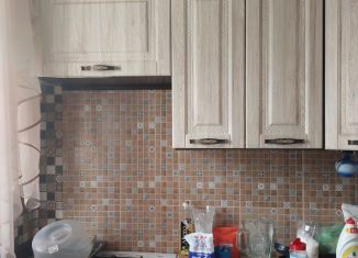 Двухкомнатная квартира на продажу, 42 м2, Белорецк, улица Карла Маркса, 54