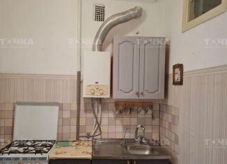 Продам 2-ком. квартиру, 47 м2, Чебаркуль, Электростальская улица, 36