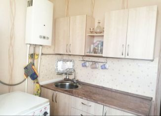 Продаю 1-ком. квартиру, 30.1 м2, Чебаркуль, улица 9 Мая, 36