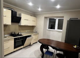 Продам 2-комнатную квартиру, 69 м2, Саратов, улица имени Ю.А. Мысникова, 10А