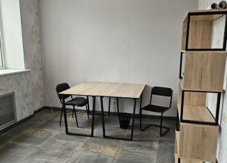 Сдается в аренду офис, 15 м2, Череповец, улица Комарова, 11