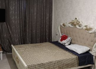 Продам однокомнатную квартиру, 33 м2, Грозный, улица Л.И. Яшина, 22, 4-й микрорайон