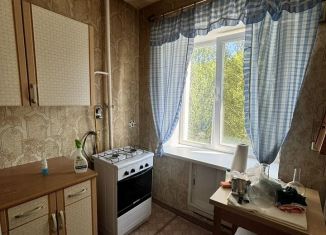 Продажа двухкомнатной квартиры, 46 м2, Златоуст, 3-й микрорайон проспекта имени Ю.А. Гагарина, 24