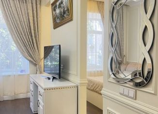 Продажа однокомнатной квартиры, 52.4 м2, Крым, набережная имени В.И. Ленина, 21