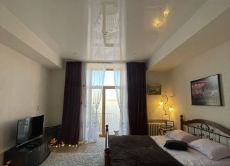 Сдается двухкомнатная квартира, 58 м2, Удмуртия, улица Мира, 5