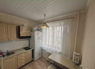 Продам 1-комнатную квартиру, 30.1 м2, Тобольск, 10-й микрорайон, 18