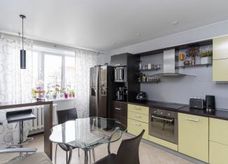 Продам 2-ком. квартиру, 72.2 м2, Тюмень, улица Пермякова, 76к2, ЖК Домостроитель