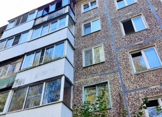 Продам 3-ком. квартиру, 60.8 м2, Смоленск, проспект Строителей, 14В