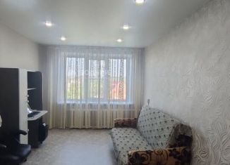 2-комнатная квартира на продажу, 36.8 м2, Мариинский Посад, улица Лазо, 82