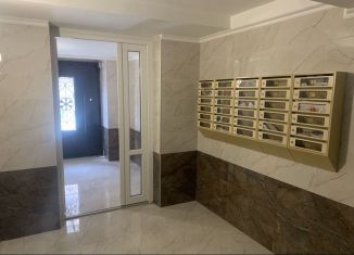 Продам трехкомнатную квартиру, 63 м2, Калуга, Советская улица, 178