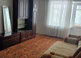 Продается 1-ком. квартира, 33 м2, Елабуга, Пролетарская улица, 14