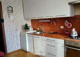 Продается 3-ком. квартира, 77 м2, Ростов-на-Дону, проспект 40-летия Победы, 65/11, Пролетарский район