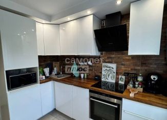 Продажа 2-ком. квартиры, 54 м2, Бор, микрорайон Красногорка, 12