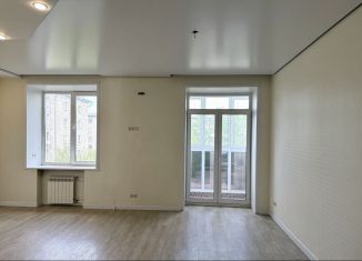 Продается 2-ком. квартира, 59.5 м2, Новокузнецк, улица Спартака