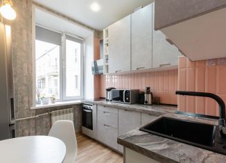 2-ком. квартира на продажу, 56 м2, Новосибирск, улица Авиастроителей, 11, метро Золотая Нива