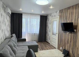 Продается 1-комнатная квартира, 31.2 м2, Таганрог, улица Пальмиро Тольятти, 30