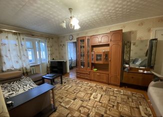 Продам 2-ком. квартиру, 43 м2, Йошкар-Ола, улица Машиностроителей, 8А, 2-й микрорайон