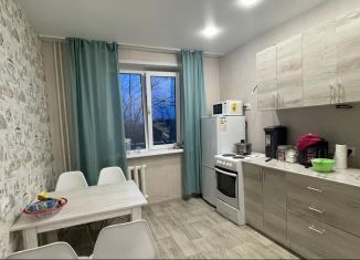 Продаю однокомнатную квартиру, 33.9 м2, Барнаул, улица Веры Кащеевой, 1