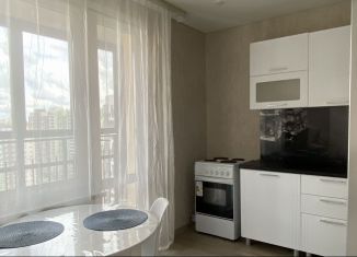 Продам 2-комнатную квартиру, 47.4 м2, Татарстан, улица Натана Рахлина, 15к2