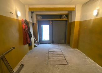 Продаю гараж, 21 м2, Волгоград, улица Академика Зелинского