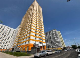 Продаю 2-ком. квартиру, 40.7 м2, Оренбург, жилой комплекс Осенний Лист, 6