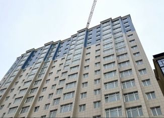 Продаю двухкомнатную квартиру, 66 м2, Махачкала, улица Времена Года, 5, ЖК Времена Года