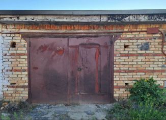 Продаю гараж, 30 м2, Кыштым, гаражно-строительный кооператив Горка, с2147