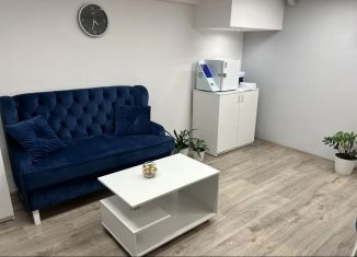 Сдаю в аренду офис, 16 м2, Архангельская область, улица Ломоносова, 87