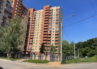 Квартира на продажу со свободной планировкой, 83 м2, дачный посёлок Поварово, 1-й микрорайон, к1